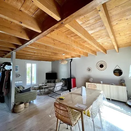 Сasa de vacaciones Maison De Famille Au Bord De La Port-Joinville